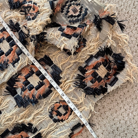 ULLA JOHNSON | Aviana Wrap Vest in Tufted Raffia - Picture 12 of 17